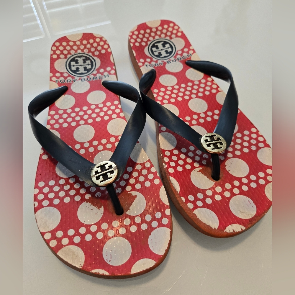 79. Tory Burch Polka Dot Flip-Flops – Sz 8